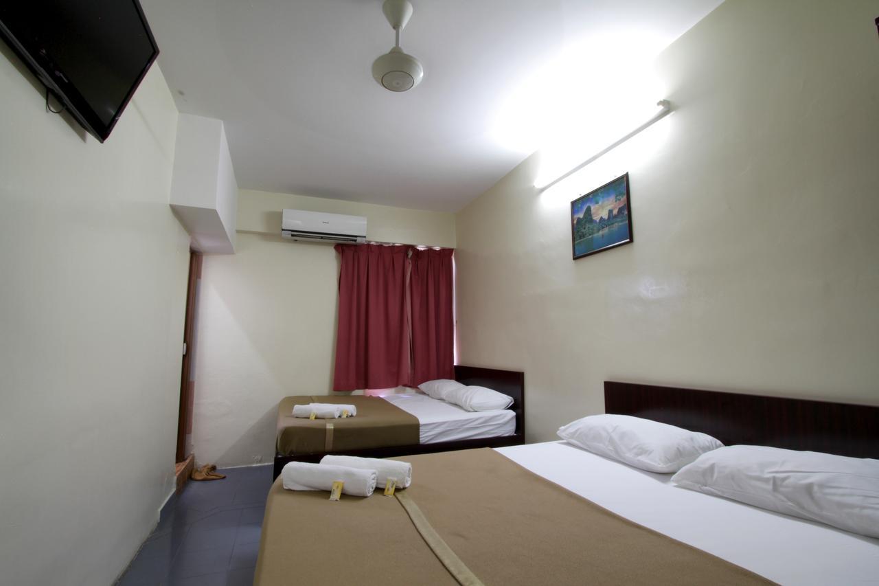 Broadway Budget Hotel جورج تاون الغرفة الصورة